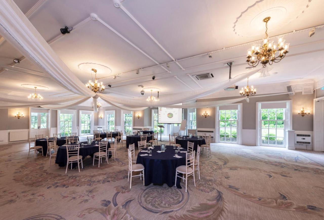 Statham Lodge Hotel Warrington Esterno foto