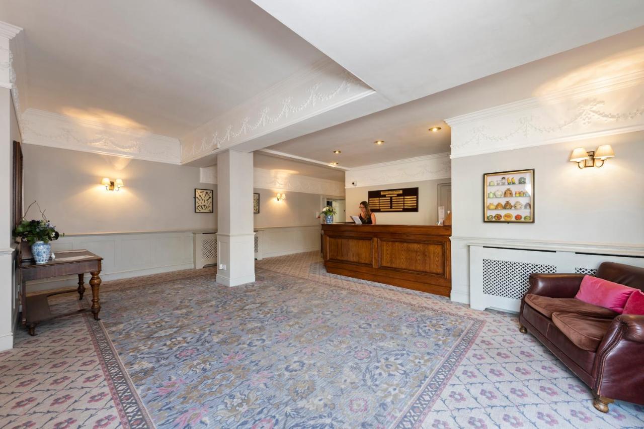 Statham Lodge Hotel Warrington Esterno foto