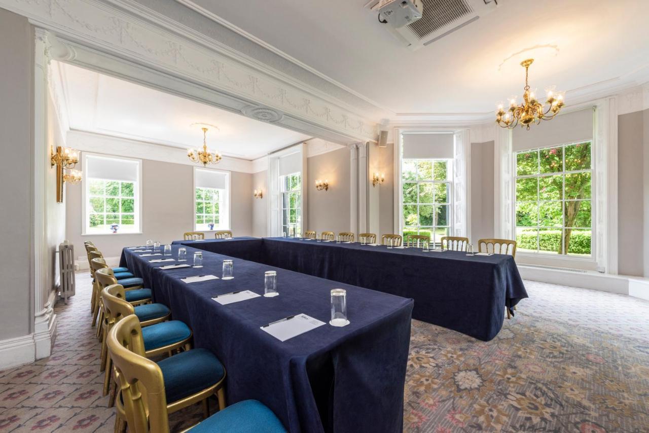 Statham Lodge Hotel Warrington Esterno foto