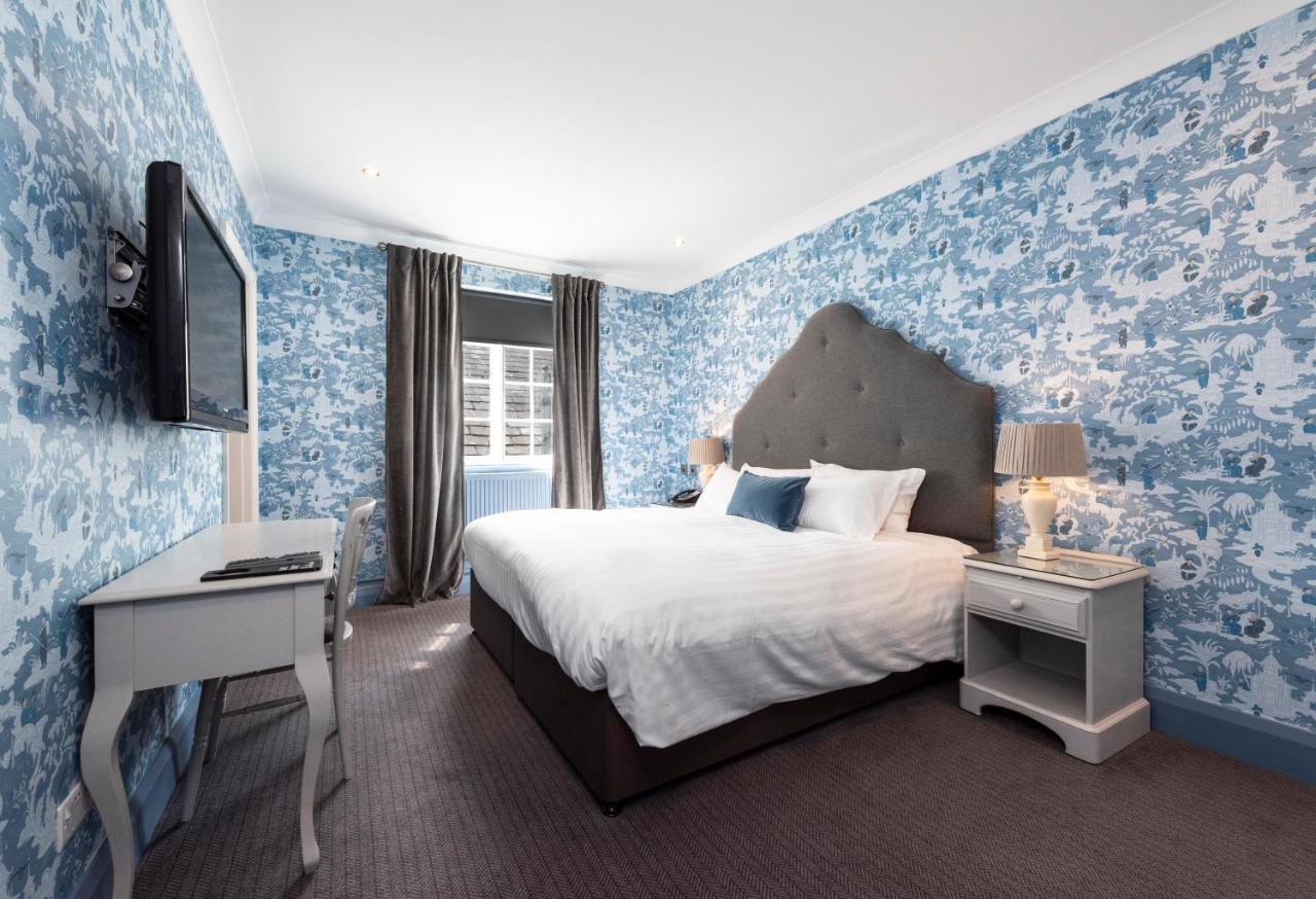 Statham Lodge Hotel Warrington Esterno foto
